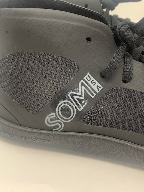 HLN2 Size 6.5- Smeared Logo Right Shoe